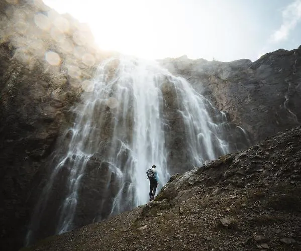 Engstligenalp Hotel *