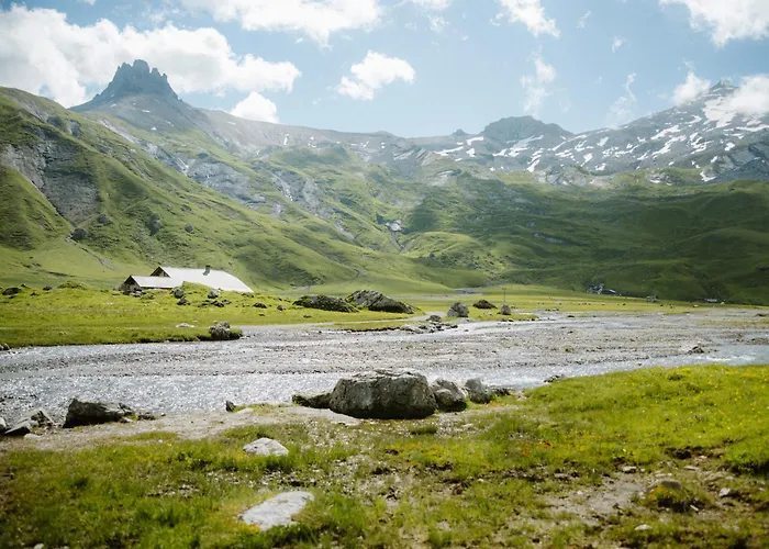 Engstligenalp Hotel